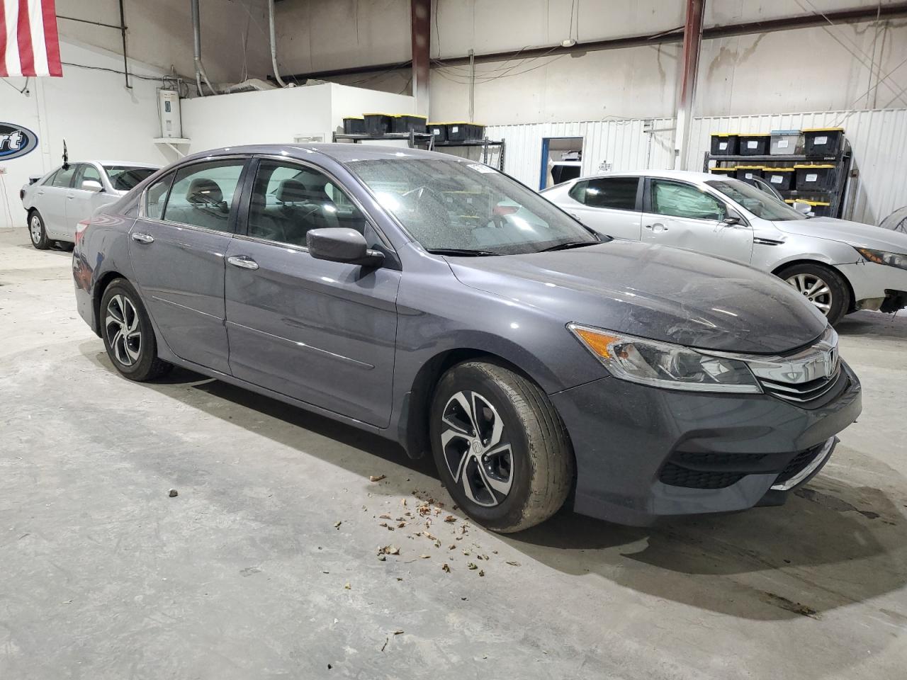 2017 Honda Accord VIN 1HGCR2F39HA169702 Copart auction photo, front end / undercarriage damage thumbnail 4