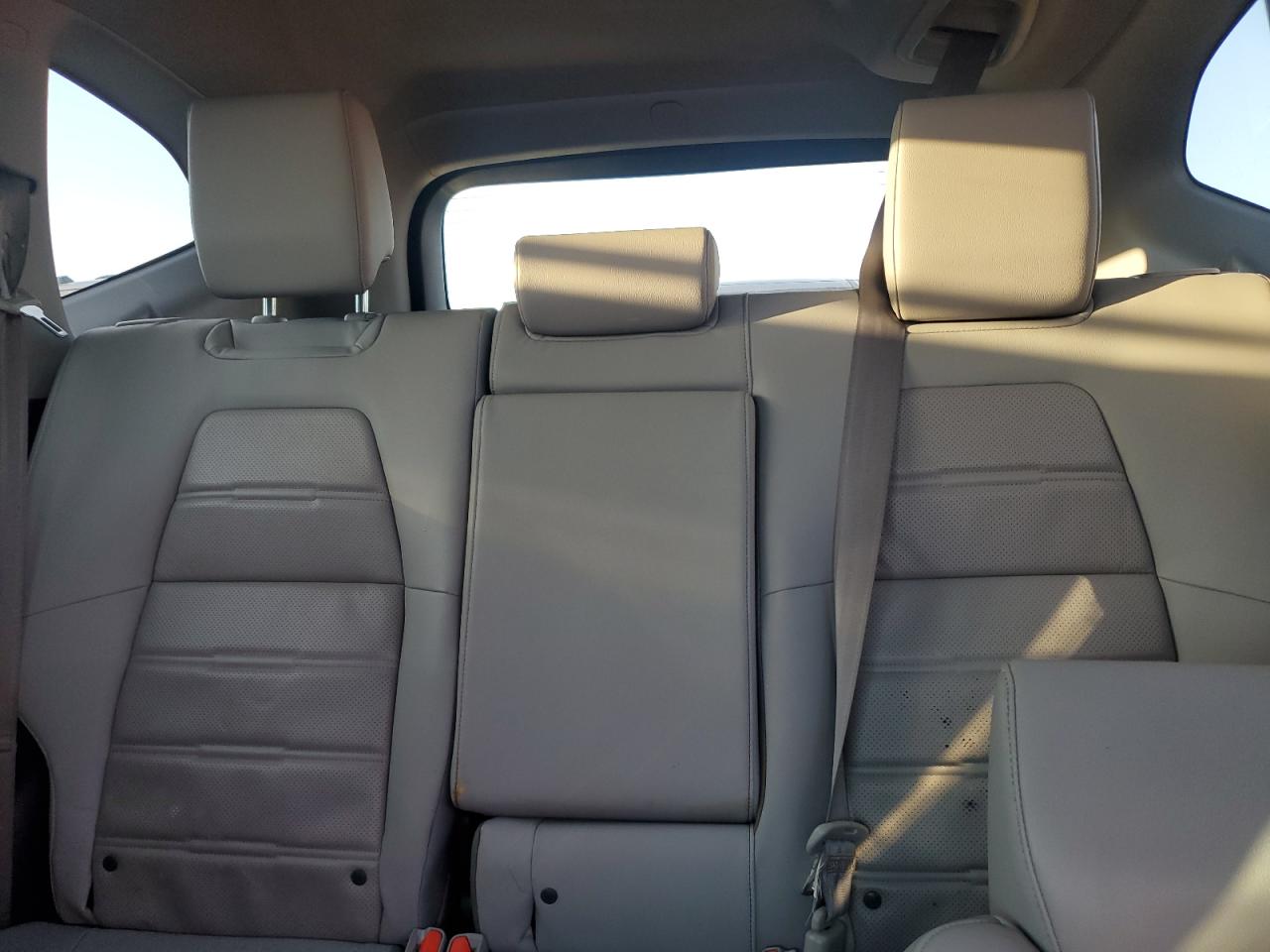 2020 Honda CR-V VIN 7FARW1H87LE019483 Copart auction photo, water/flood damage thumbnail 10