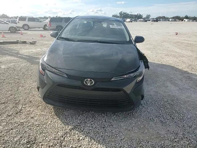 2025 Toyota Corolla VIN 5YFB4MDE1SP256215 Copart auction photo, front end damage thumbnail 13