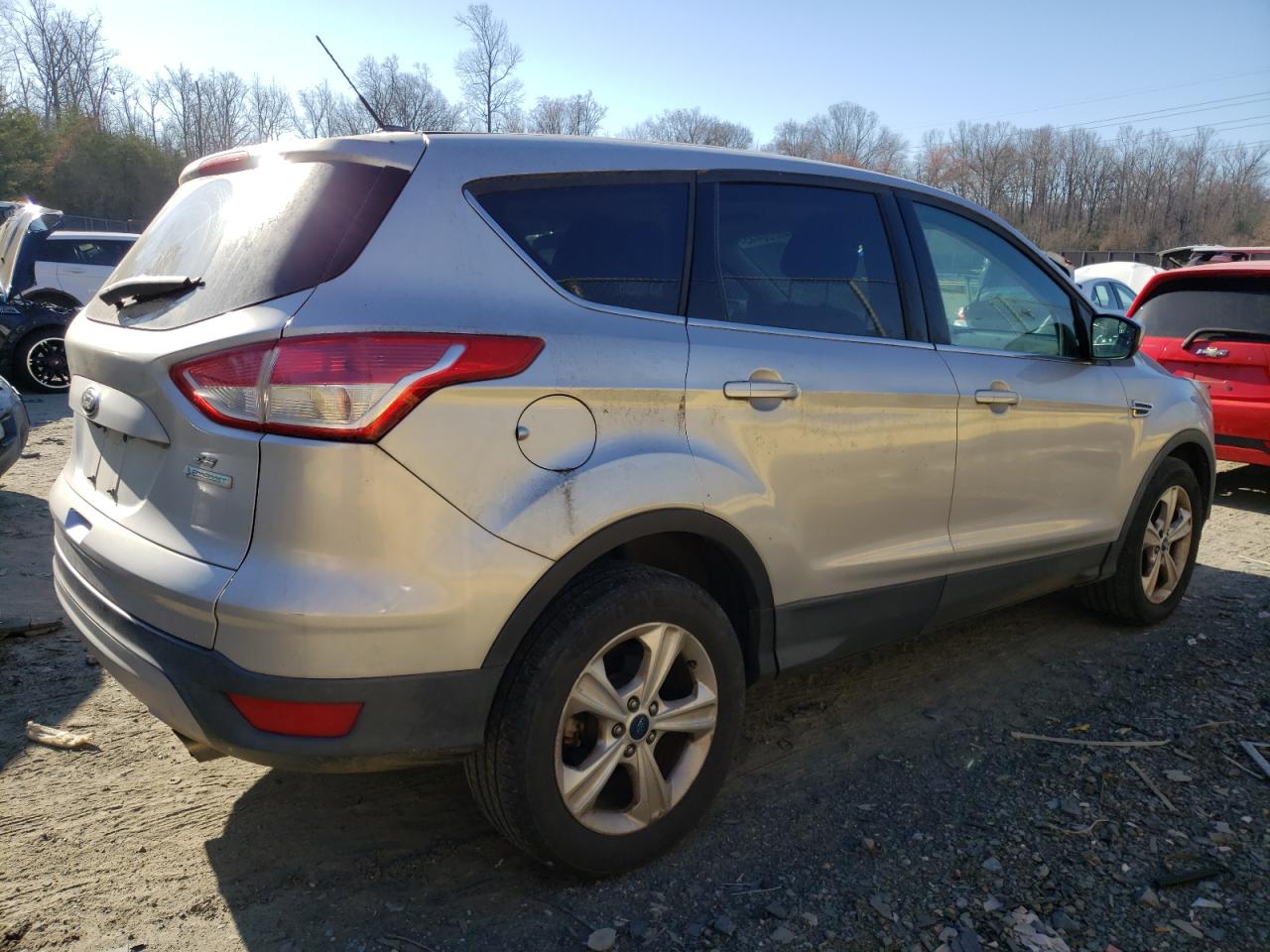 2015 Ford Escape VIN 1FMCU0G90FUC86144 Copart auction photo, minor dent/scratches damage thumbnail 3