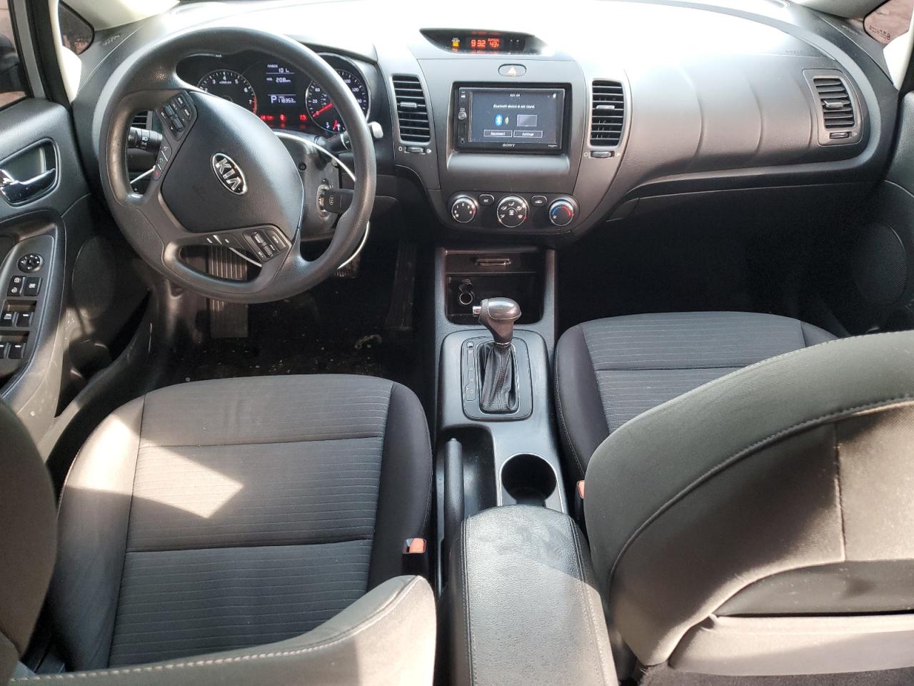 2014 KIA Forte VIN KNAFX4A61E5157561 Copart auction photo, front end / minor dent/scratches damage thumbnail 8