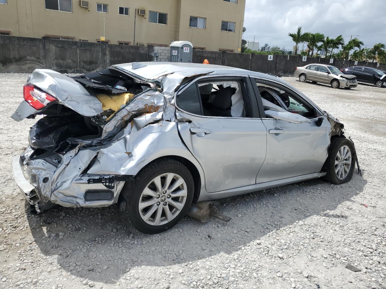 2020 Toyota Camry VIN 4T1C11AK9LU992101 Copart auction photo, all over damage thumbnail 3