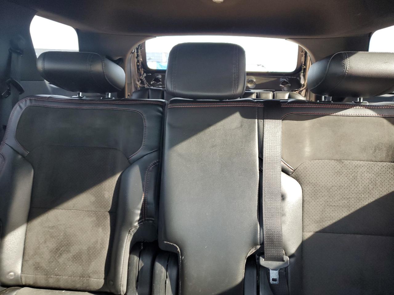 2018 Ford Explorer VIN 1FM5K8DH1JGB16780 Copart auction photo, rear end damage thumbnail 10