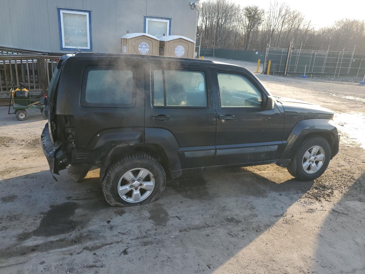 2009 Jeep Liberty (North America) VIN 1J8GN28KX9W529010 Copart auction photo, rear end damage thumbnail 3