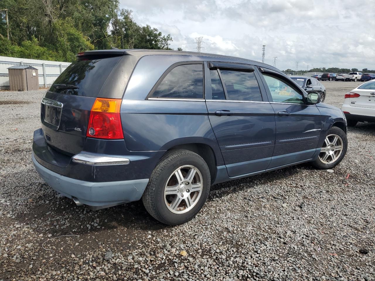2007 Chrysler Pacifica VIN 2A8GM68X77R250366 Copart auction photo, front end / side damage thumbnail 3