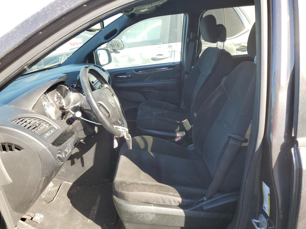 2017 Dodge Caravan VIN 2C4RDGBG7HR846125 Copart auction photo, front end / side damage thumbnail 7
