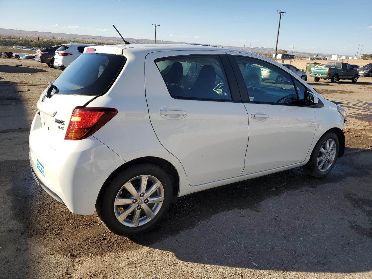 2015 Toyota Yaris VIN VNKKTUD34FA037817 Copart auction photo, front end / side damage thumbnail 3