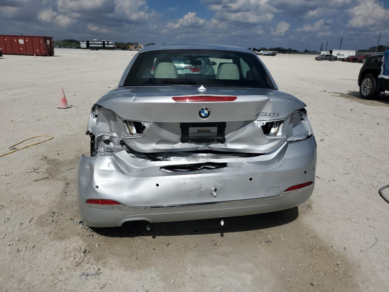 2019 BMW 4er VIN WBA4Z1C59KEE44231 Copart auction photo, rear end damage thumbnail 6