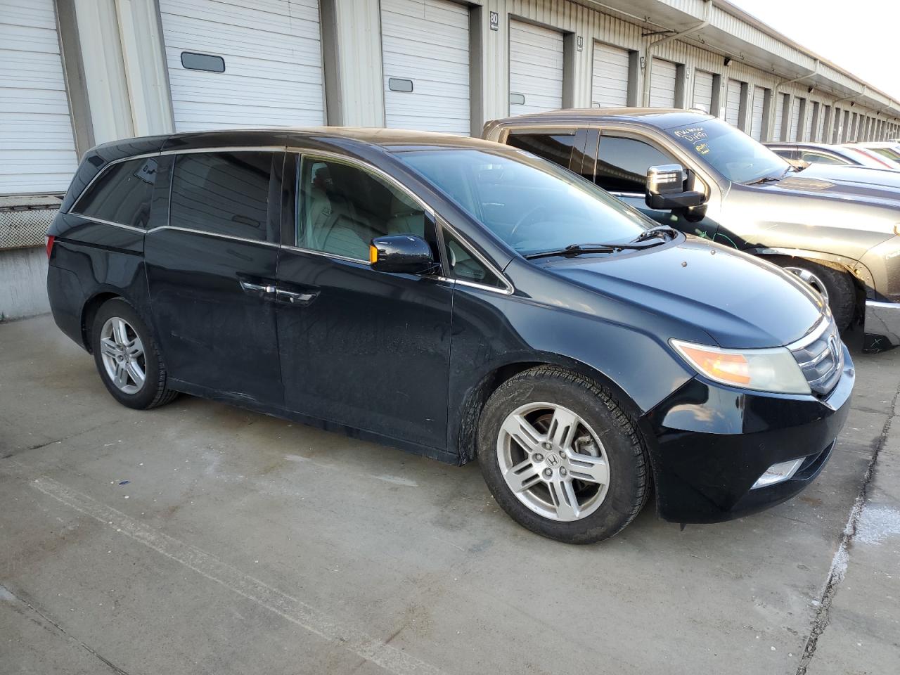 2013 Honda Odyssey VIN 5FNRL5H93DB036612 Copart auction photo, side damage thumbnail 4