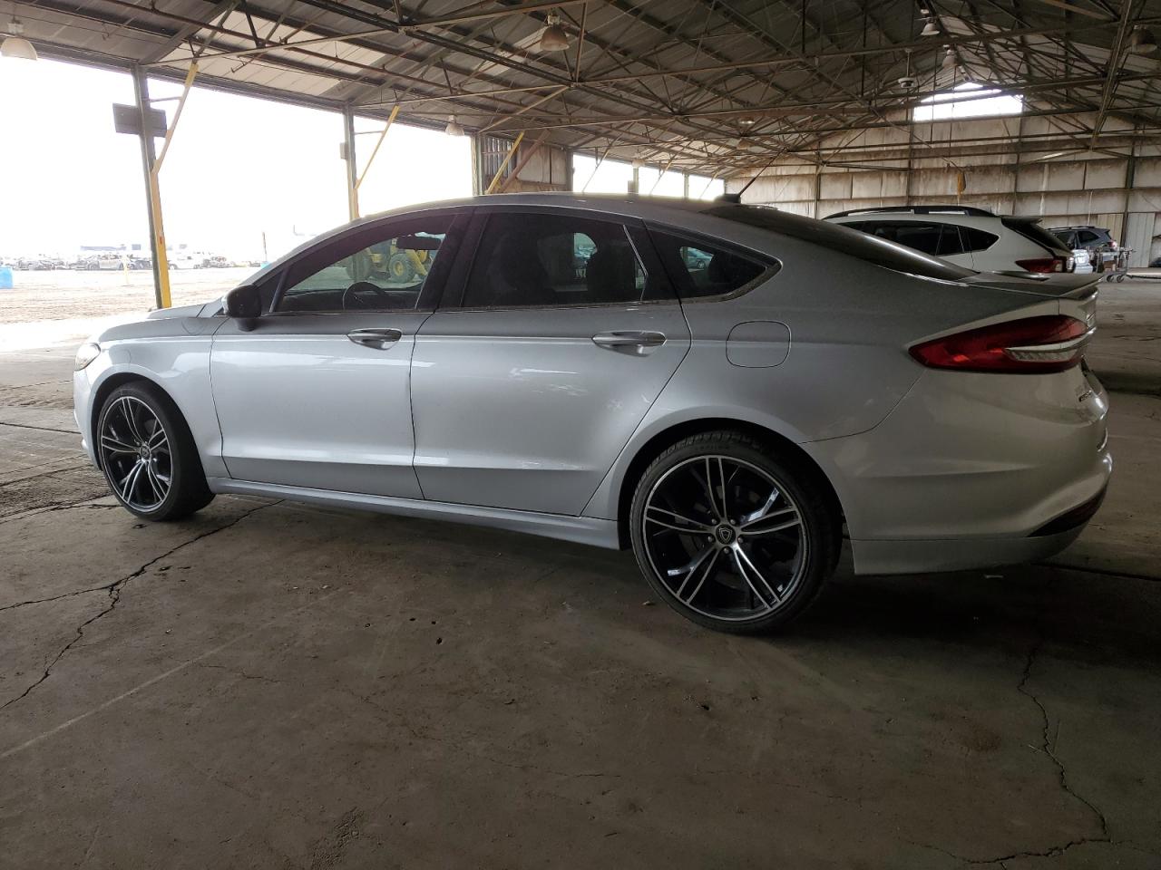 2017 Ford Fusion VIN 3FA6P0G70HR201004 Copart auction photo, side / front end damage thumbnail 2