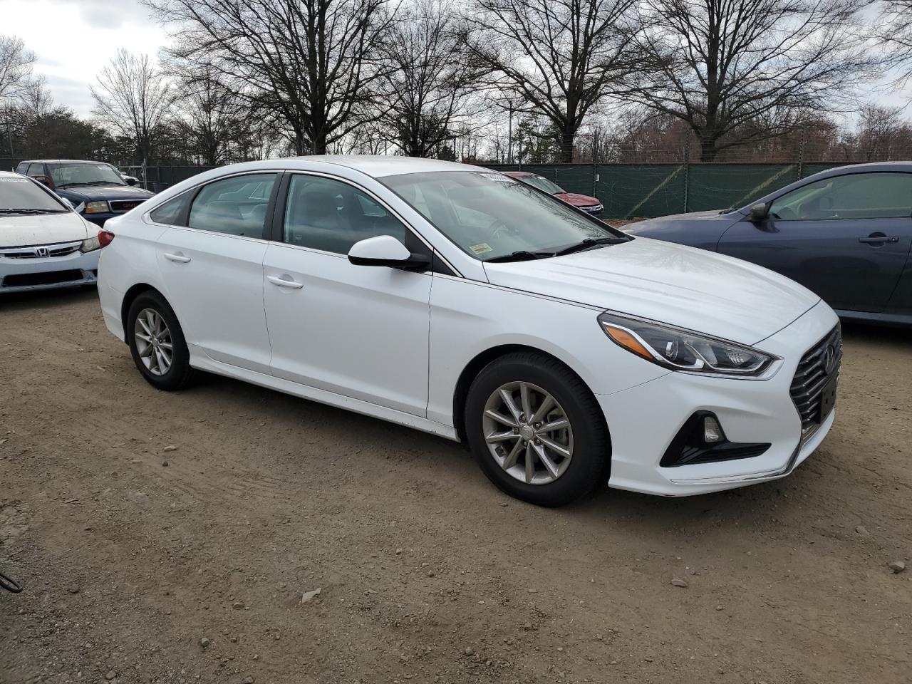 2018 Hyundai Sonata VIN 5NPE24AF3JH601370 Copart auction photo, minor dent/scratches damage thumbnail 4
