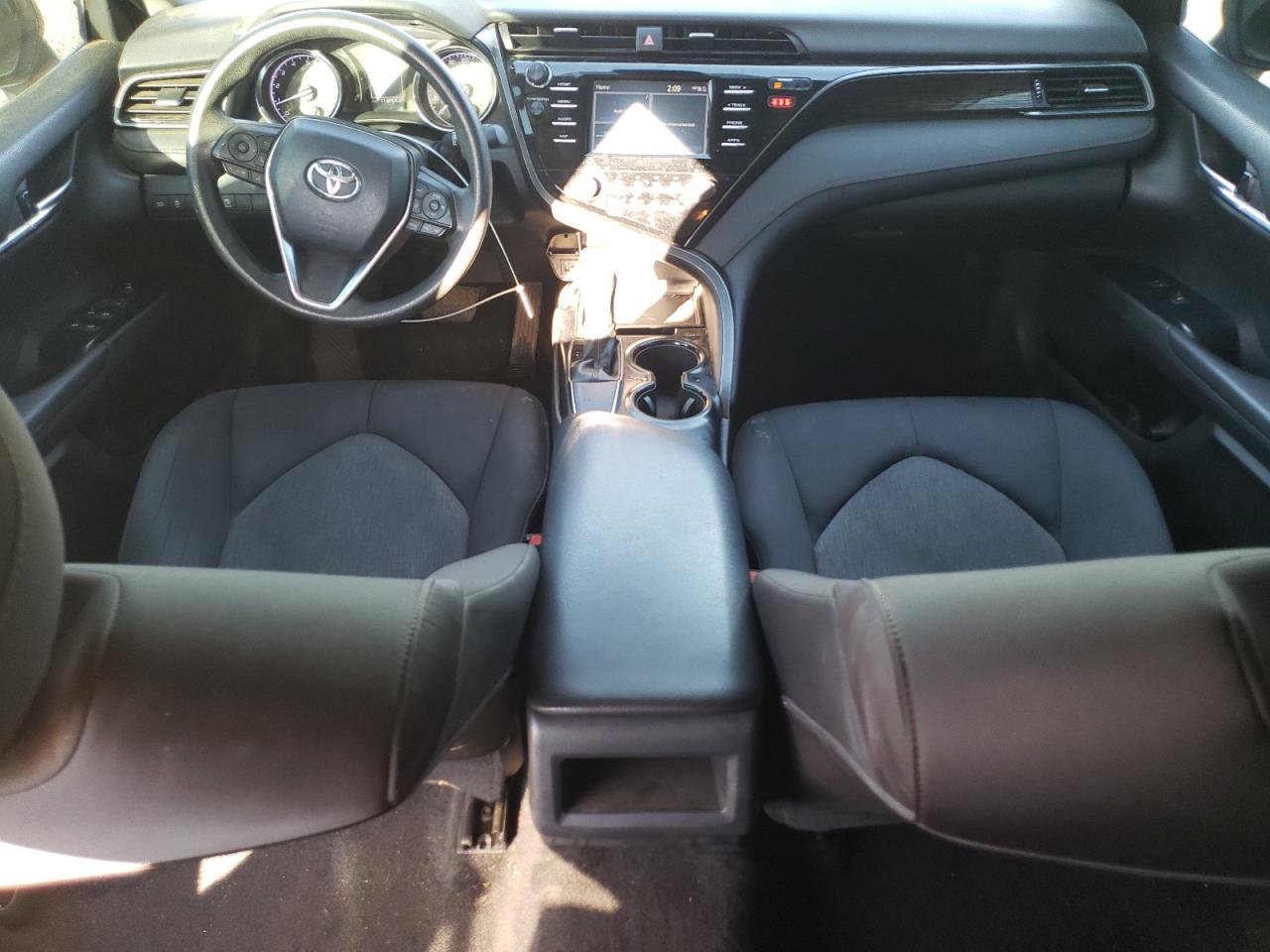 2019 Toyota Camry VIN 4T1B11HK4KU206575 Copart auction photo, water/flood damage thumbnail 8