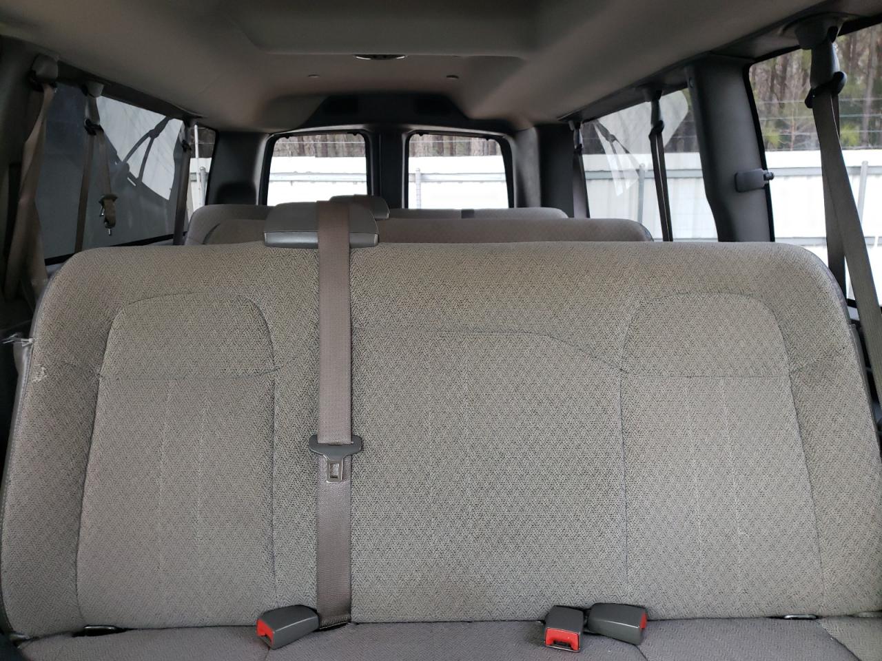 2017 Chevrolet Express VIN 1GAZGPFFXH1281424 Copart auction photo, front end / mechanical damage thumbnail 10