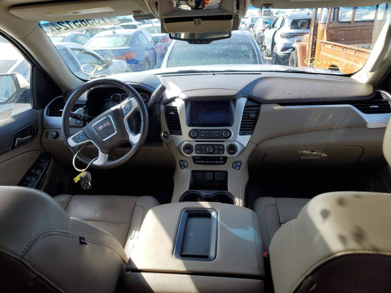 2020 GMC Yukon VIN 1GKS1GKC5LR101092 Copart auction photo, water/flood damage thumbnail 8