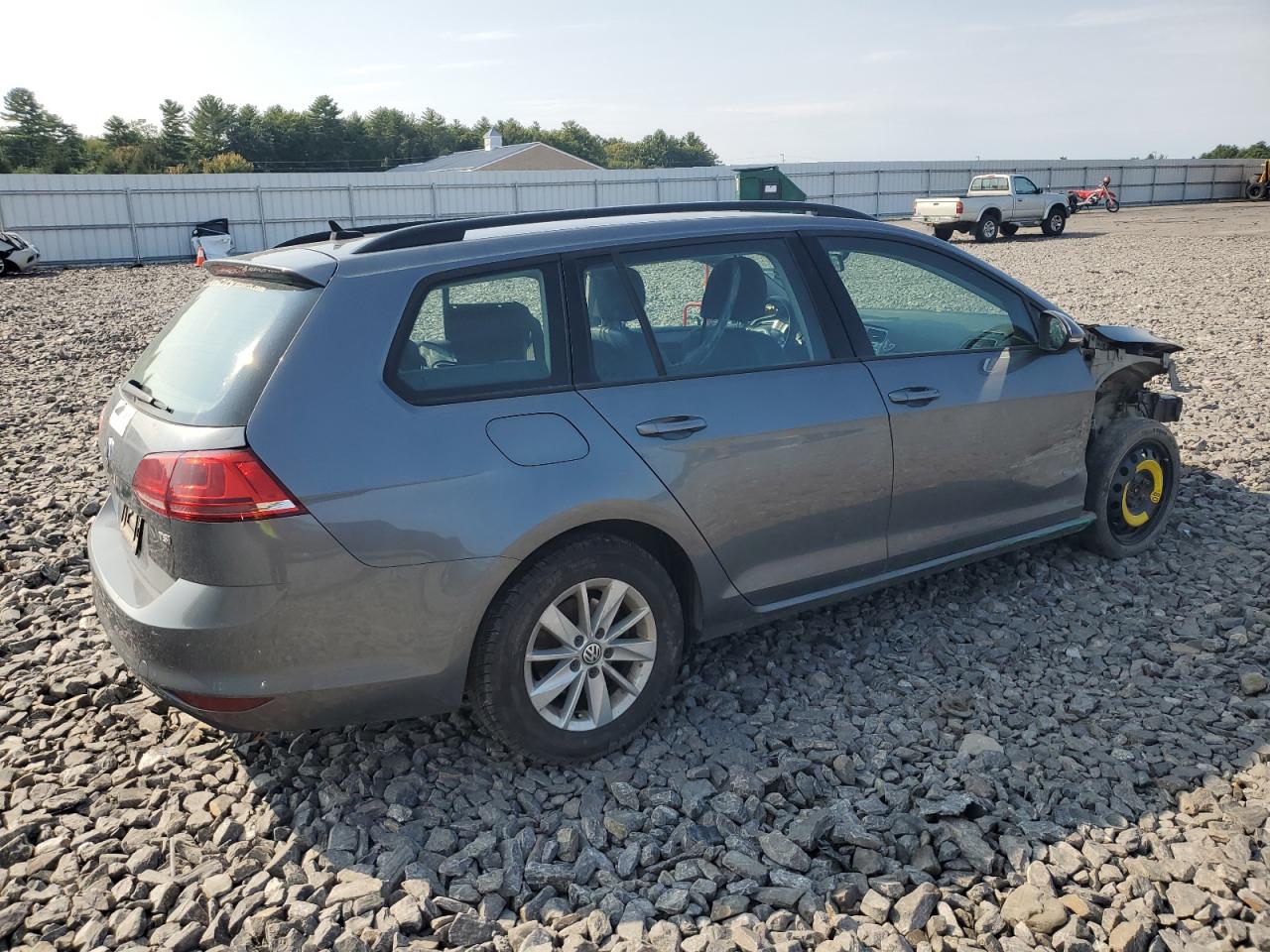 2015 Volkswagen Golf VIN 3VWC17AUXFM502747 Copart auction photo, front end damage thumbnail 3