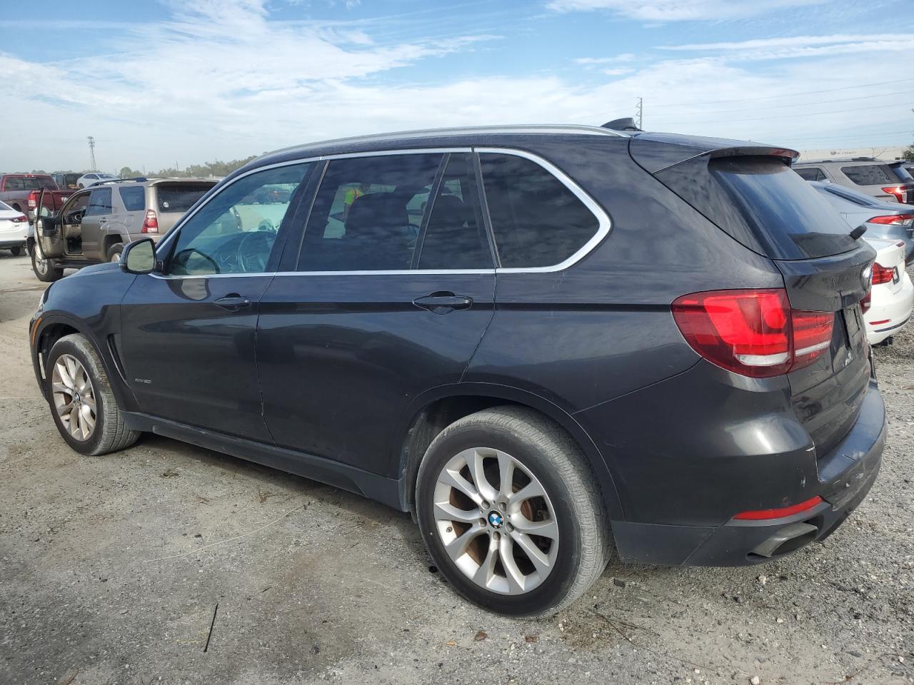 2014 BMW X5 VIN 5UXKR6C5XE0C03396 Copart auction photo, all over damage thumbnail 2