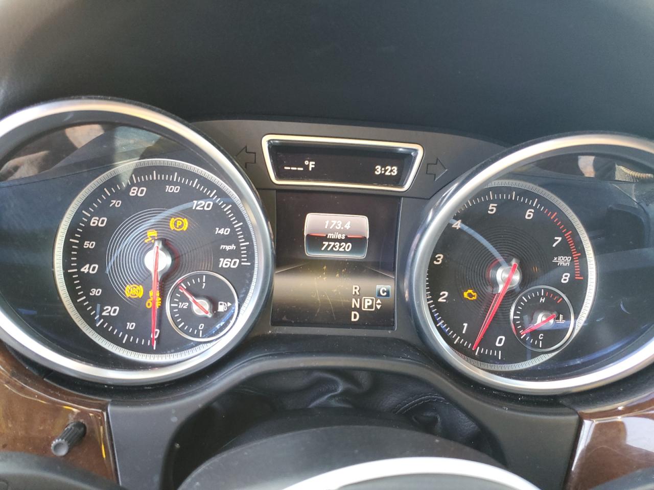 2018 Mercedes-Benz GLE VIN 4JGDA5JB3JB061372 Copart auction photo, front end / minor dent/scratches damage thumbnail 9