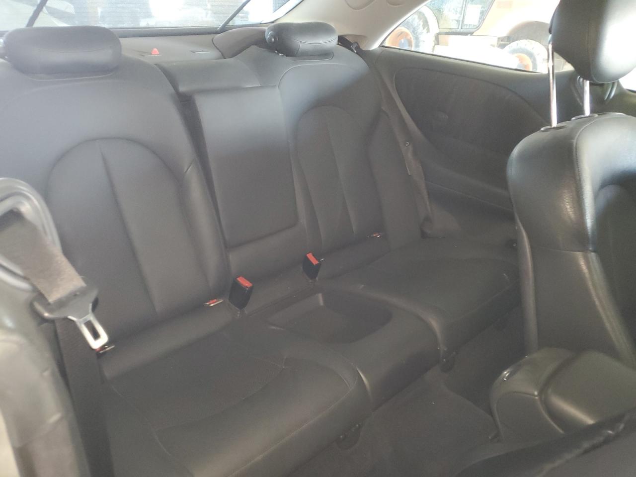 2004 Mercedes-Benz CLK-klasse VIN WDBTJ65J74F105442 Copart auction photo, front end / minor dent/scratches damage thumbnail 10