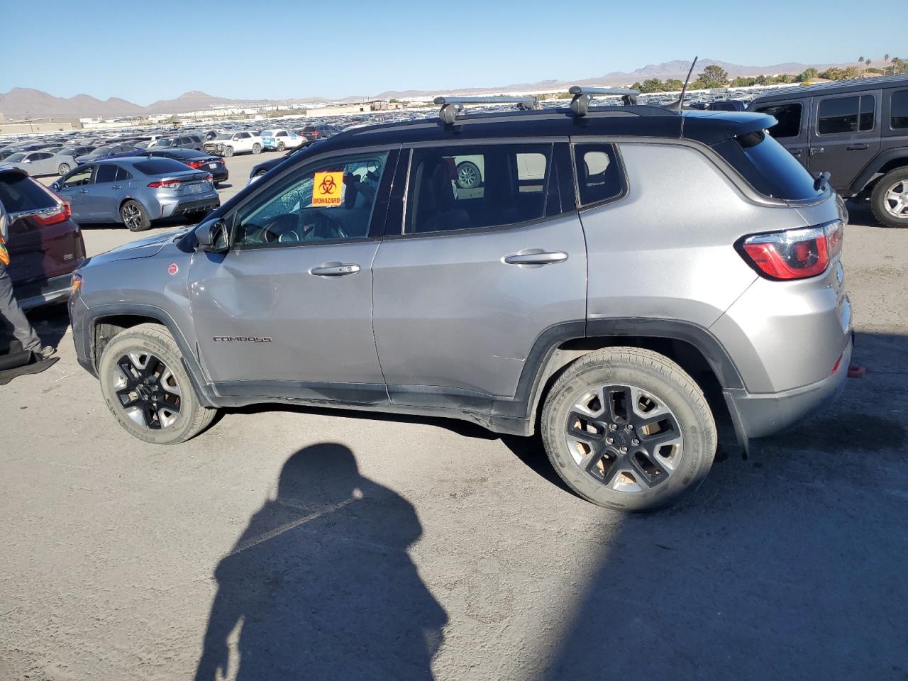 2018 Jeep Compass VIN 3C4NJDDB7JT424317 Copart auction photo, front end / side damage thumbnail 2