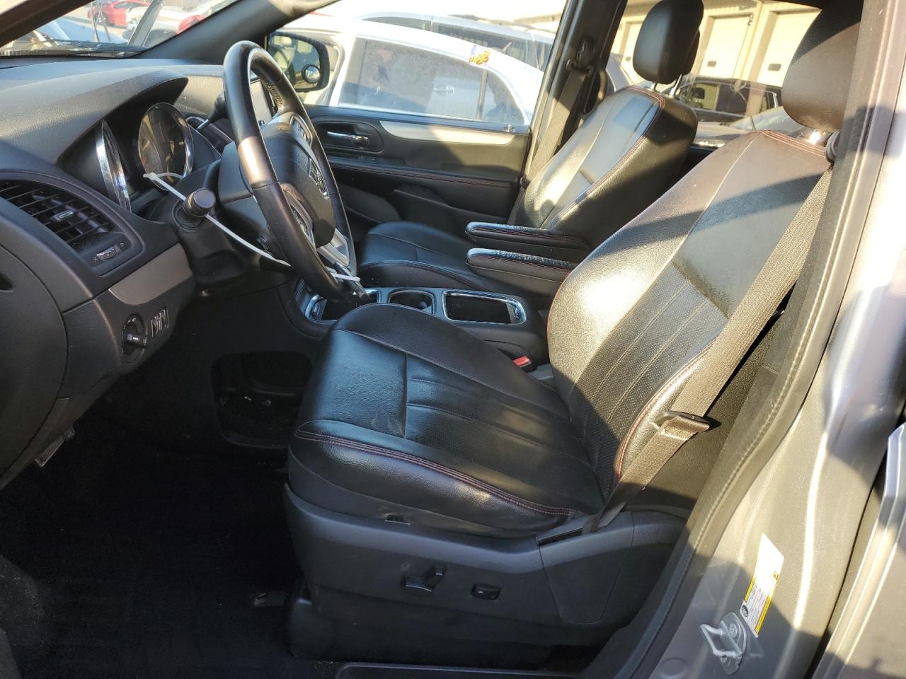 2018 Dodge Caravan VIN 2C4RDGEG0JR325703 Copart auction photo, front end damage thumbnail 7