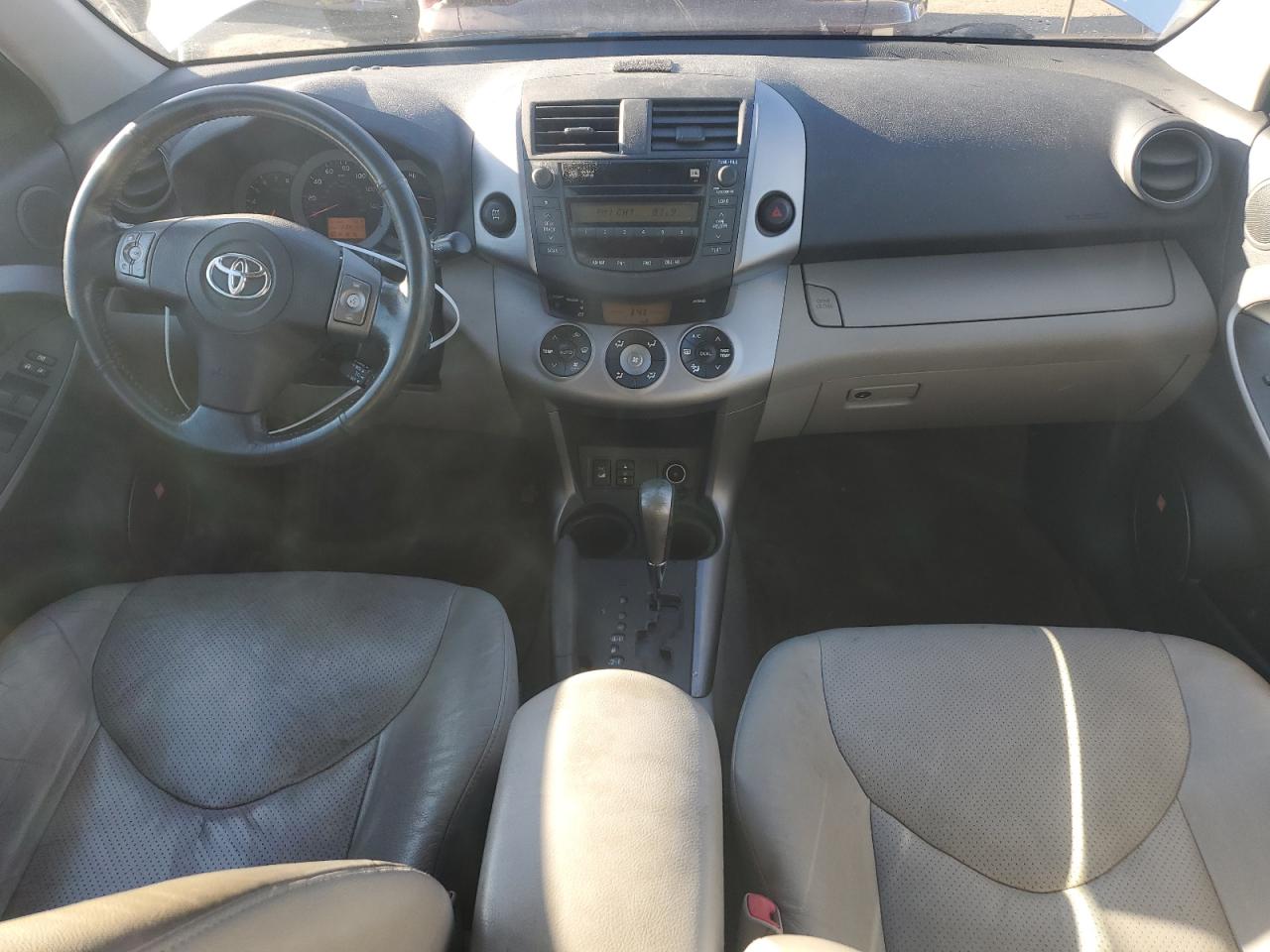 2008 Toyota RAV 4 VIN JTMBK31V385056088 Copart auction photo, front end damage thumbnail 8