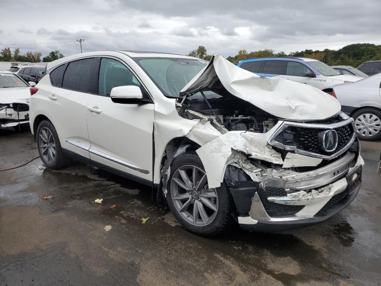 2019 Acura RDX VIN 5J8TC2H52KL008085 Copart auction photo, front end damage thumbnail 4