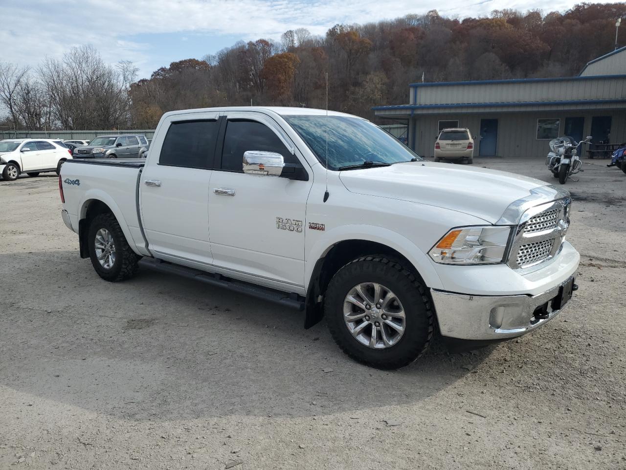2018 RAM 1500 VIN 1C6RR7LT7JS111685 Copart auction photo, front end / side damage thumbnail 4