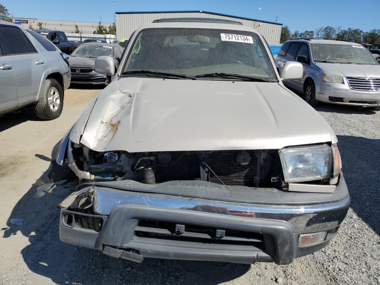2000 Toyota 4Runner VIN JT3HN86R0Y0295559 Copart auction photo, front end damage thumbnail 5