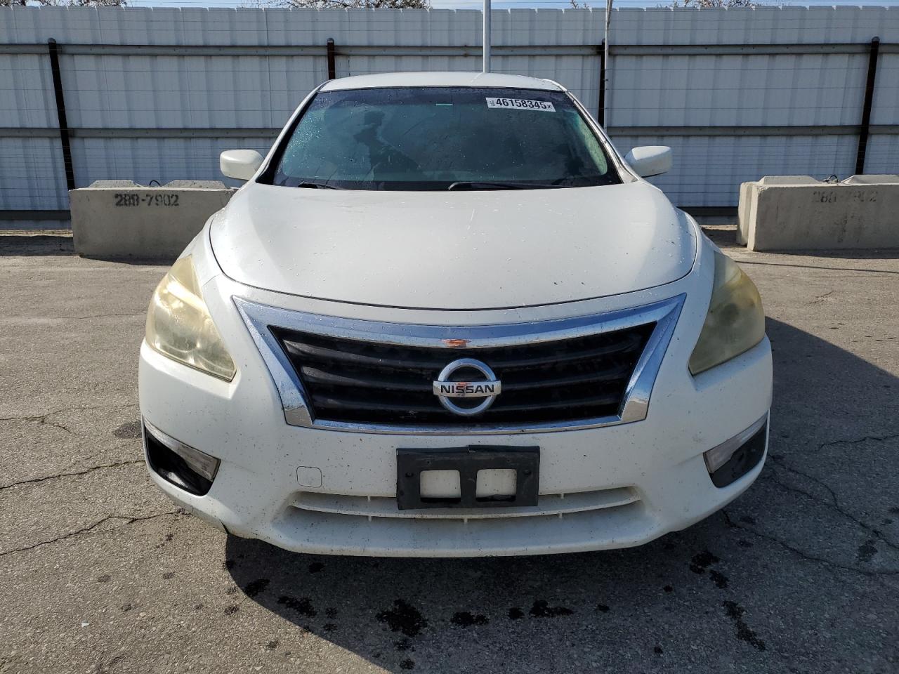 2013 Nissan Altima VIN 1N4AL3AP7DN507520 Copart auction photo, minor dent/scratches damage thumbnail 5