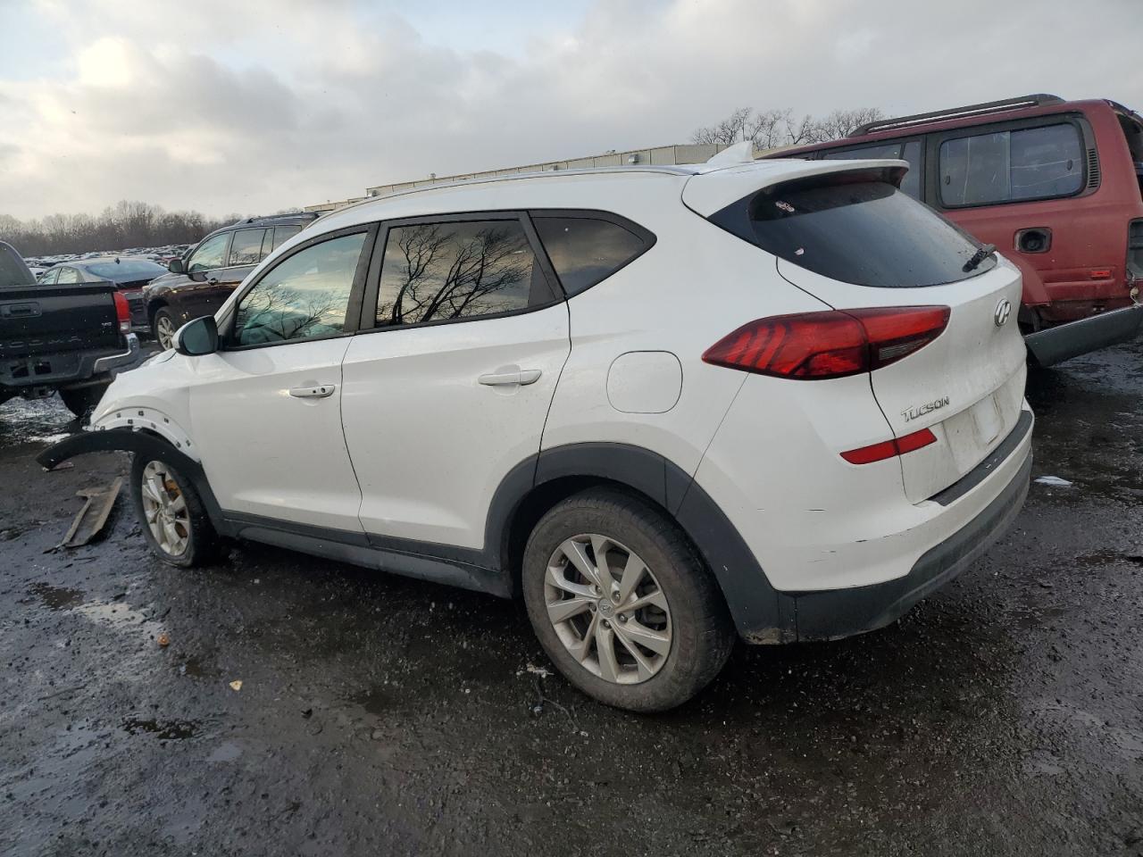 2019 Hyundai Tucson VIN KM8J3CA46KU056790 Copart auction photo, front end / minor dent/scratches damage thumbnail 2
