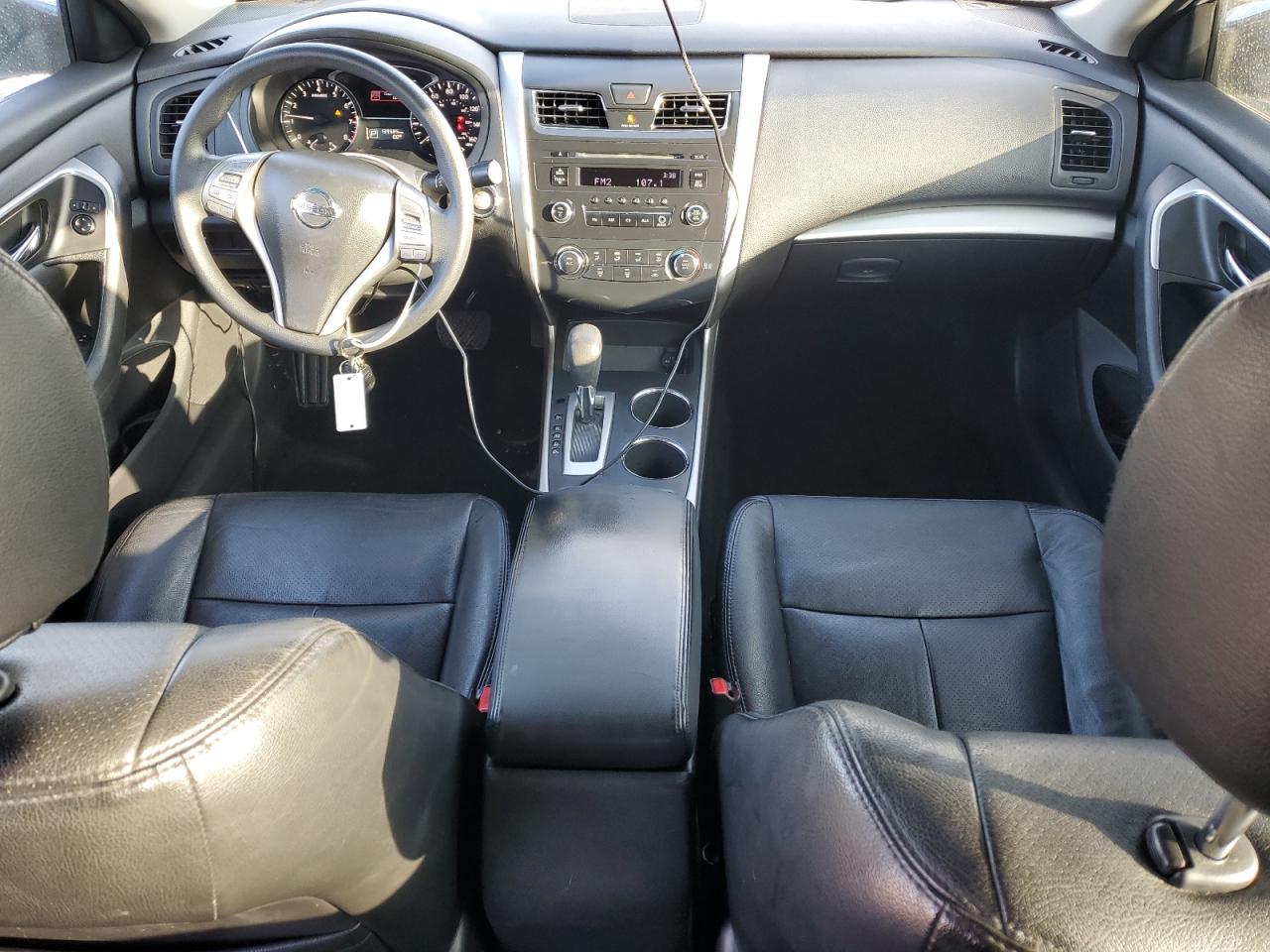2015 Nissan Altima VIN 1N4AL3AP0FN877338 Copart auction photo, rear end / minor dent/scratches damage thumbnail 8