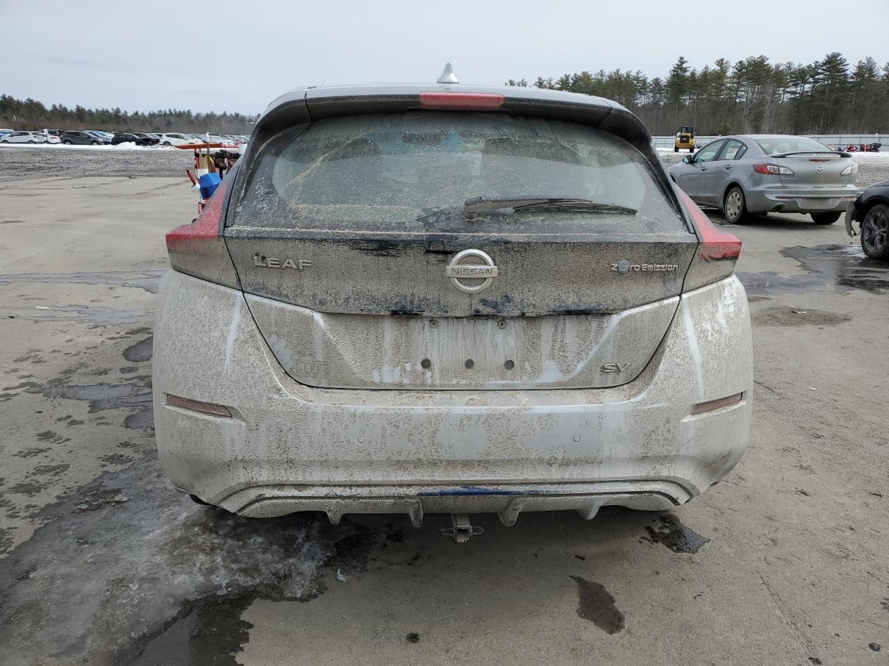 2022 Nissan Leaf VIN 1N4AZ1CV1NC557535 Copart auction photo, front end / side damage thumbnail 5