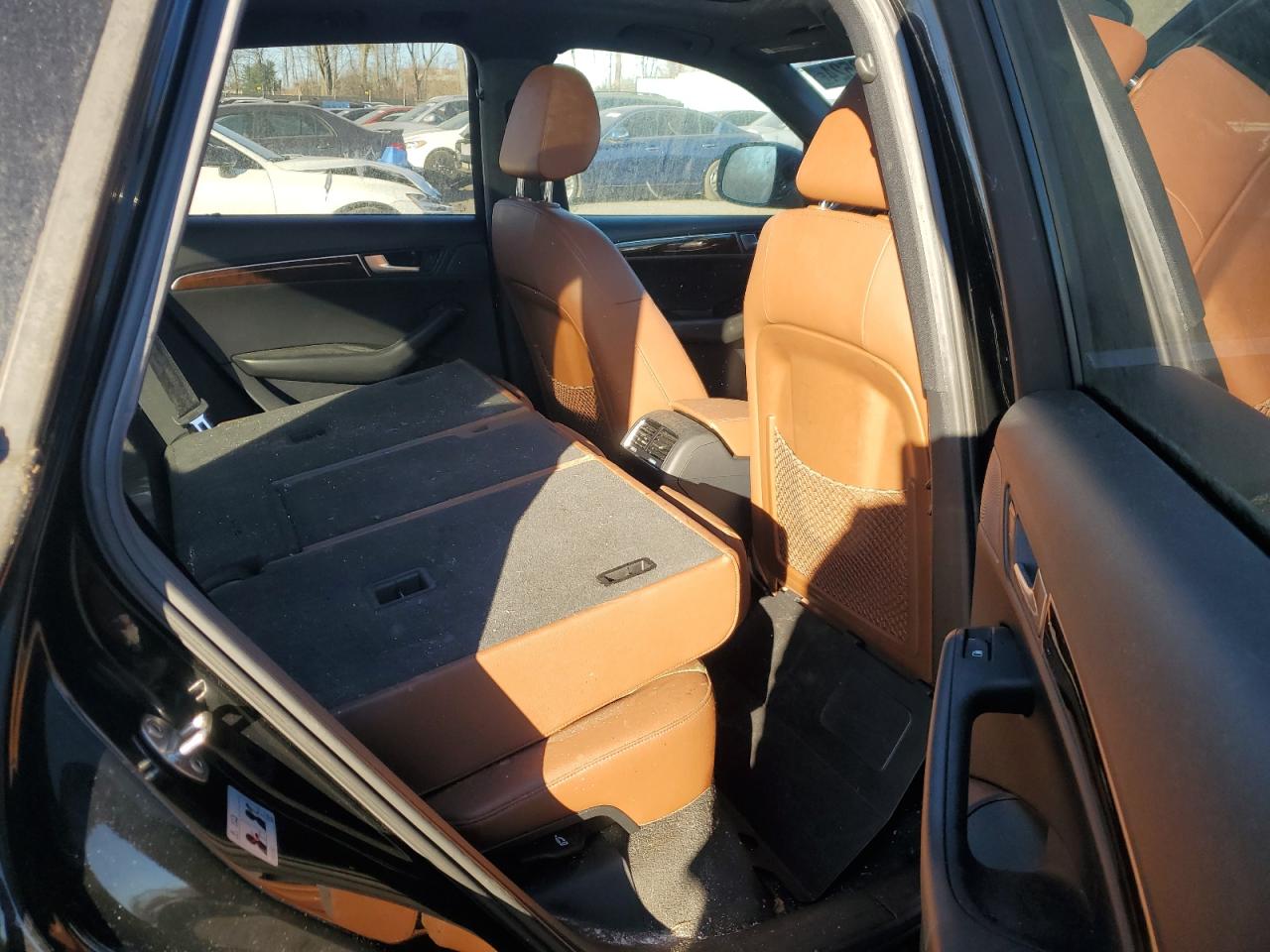 2010 Audi Q5 VIN WA1VKAFP7AA084155 Copart auction photo, water/flood / mechanical damage thumbnail 11