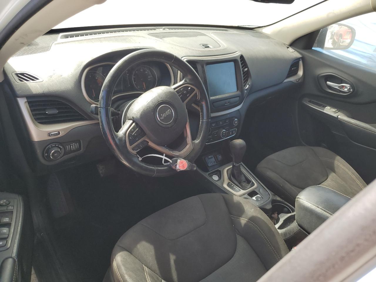 2016 Jeep Grand Cherokee VIN 1C4PJLCB5GW282508 Copart auction photo, all over damage thumbnail 8