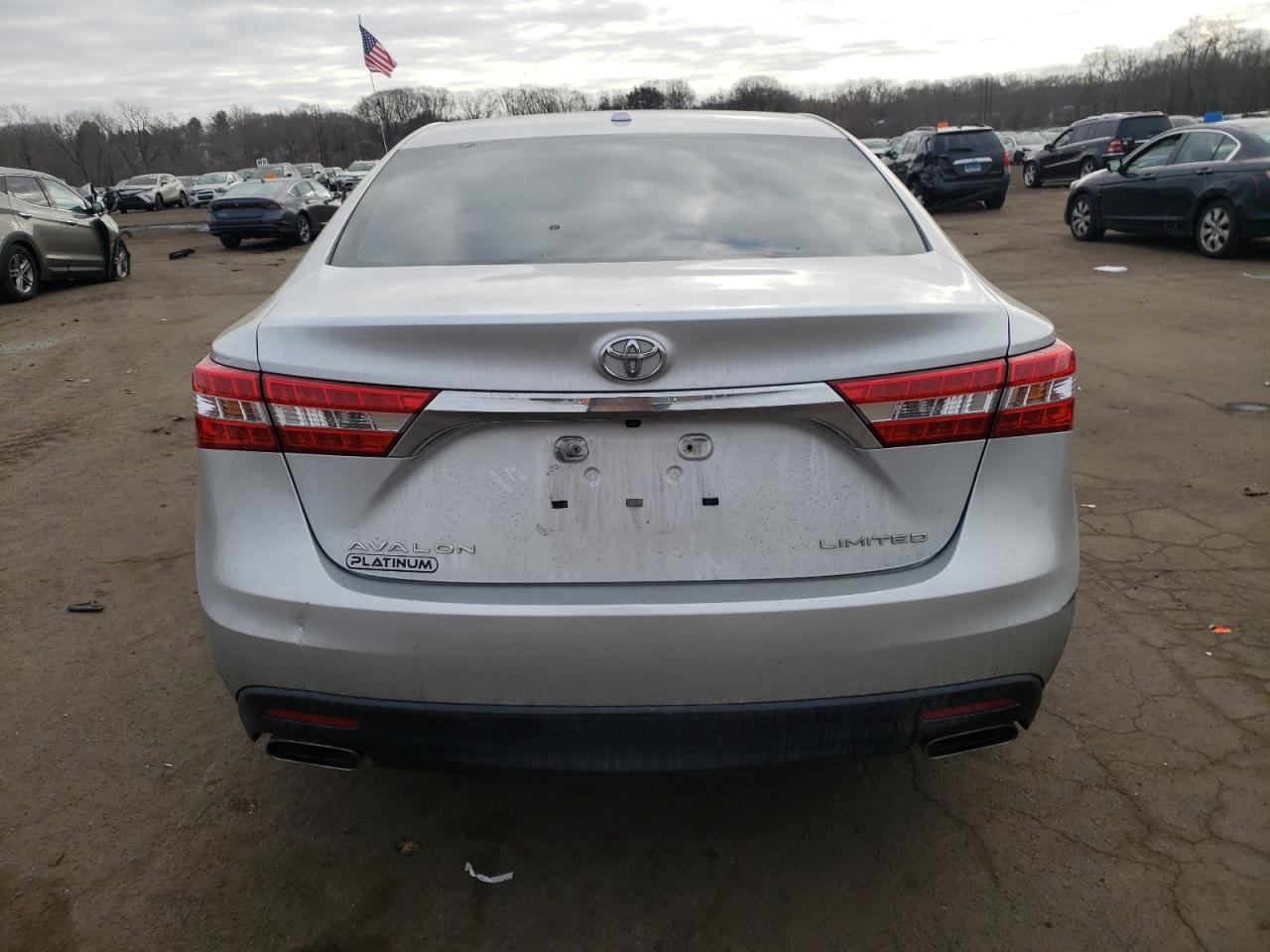 2014 Toyota Avalon VIN 4T1BK1EB2EU081095 Copart auction photo, front end / minor dent/scratches damage thumbnail 6