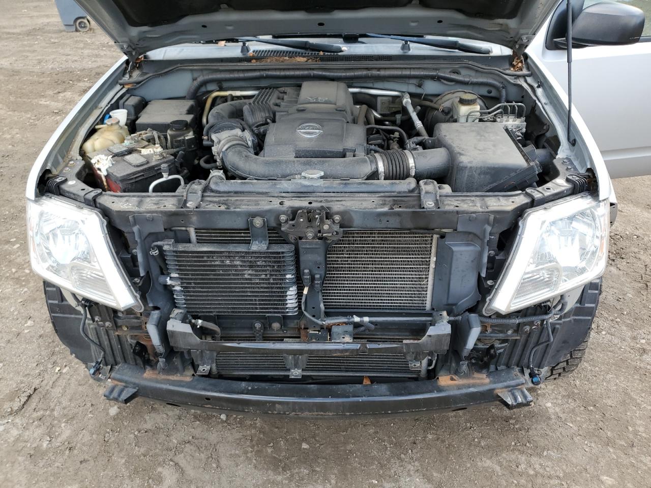 2016 Nissan Navara (Frontier) VIN 1N6AD0FV1GN723149 Copart auction photo, rear end / front end damage thumbnail 11