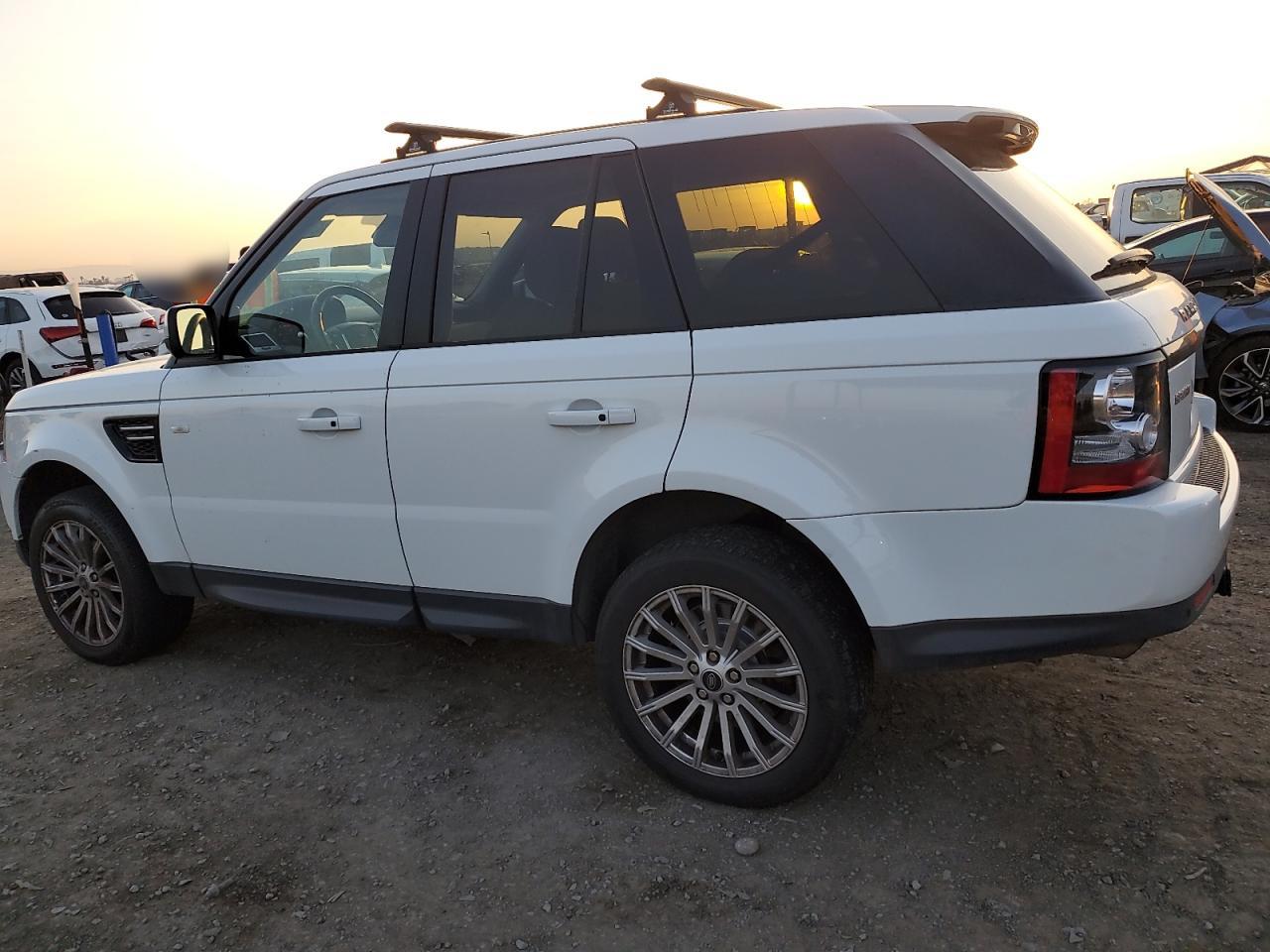 2013 Land Rover Range Rover VIN SALSF2D40DA801939 Copart auction photo, minor dent/scratches damage thumbnail 2