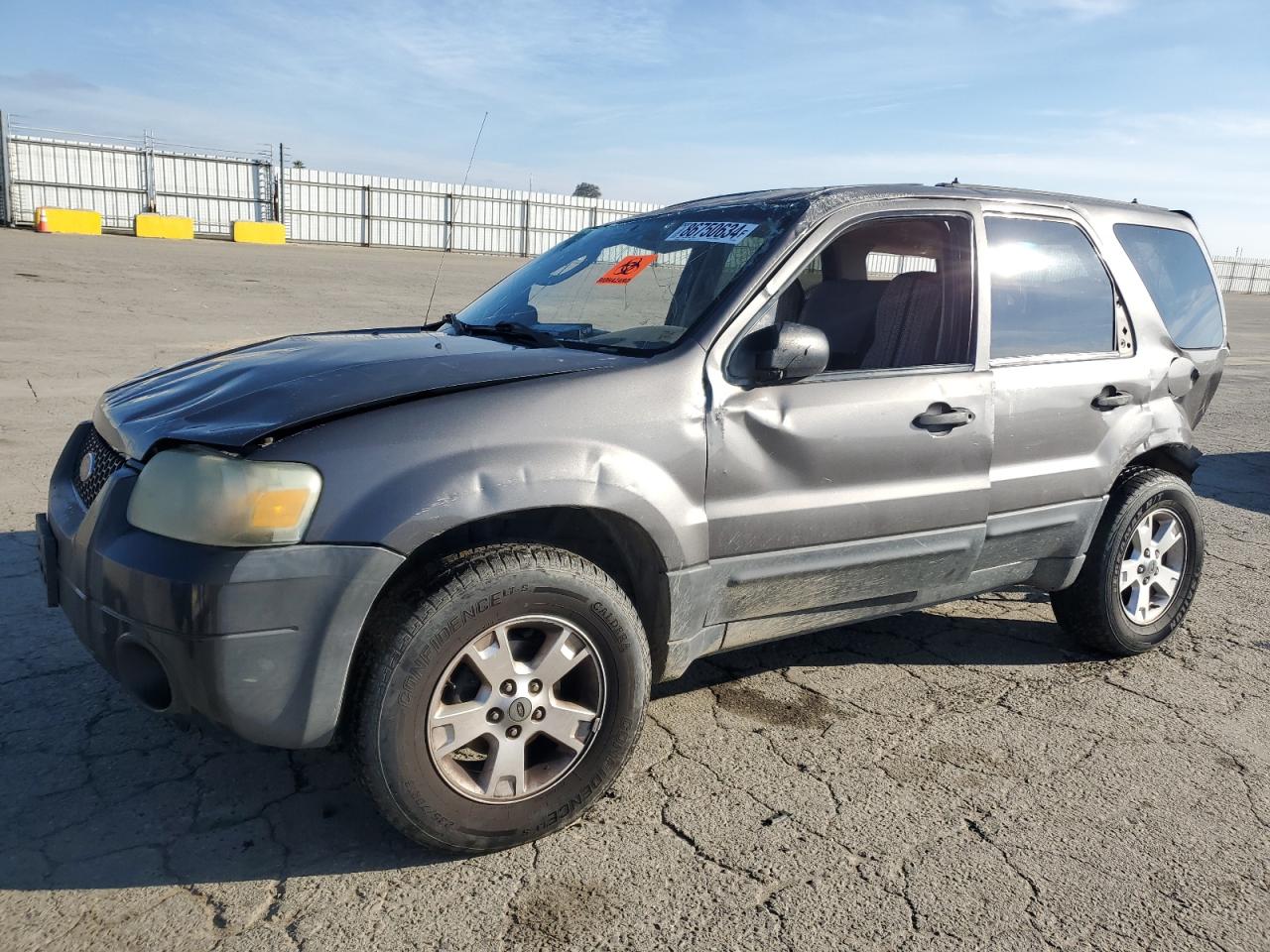 2005 Ford Escape VIN 1FMYU03145KA09304