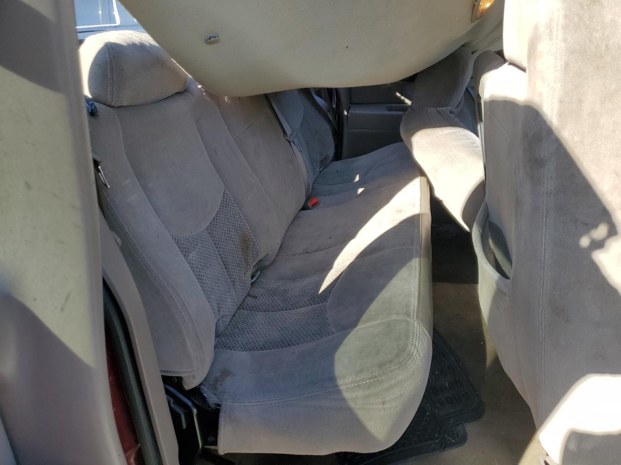 2006 Chevrolet Silverado VIN 1GCEC19Z66Z205122 Copart auction photo, all over damage thumbnail 10