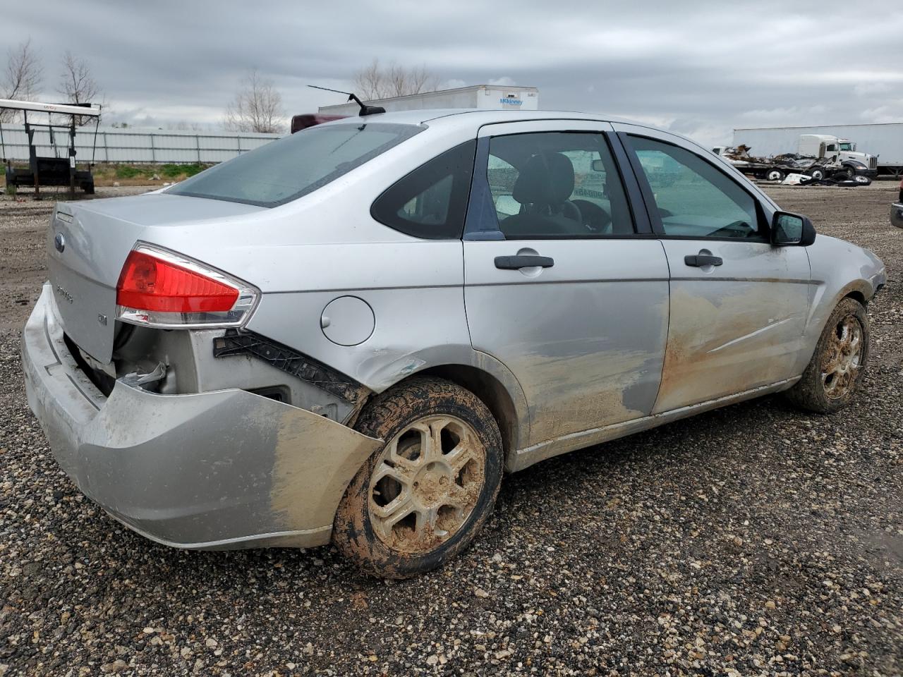 2010 Ford Focus VIN 1FAHP3FN7AW212885 Copart auction photo, front end / rear end damage thumbnail 3