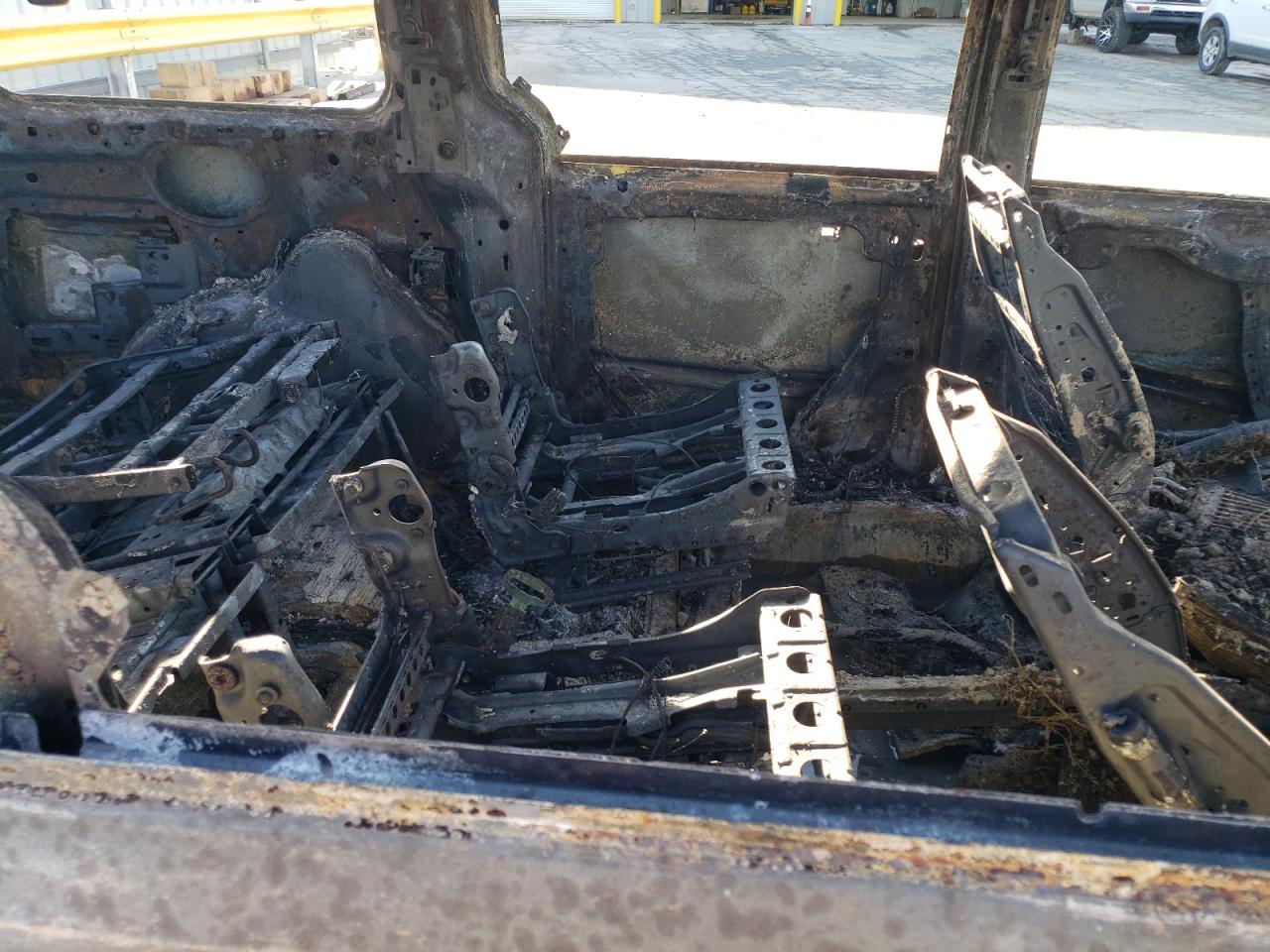 2012 Dodge Caravan VIN 2C4RDGBG1CR121001 Copart auction photo, burn damage thumbnail 11