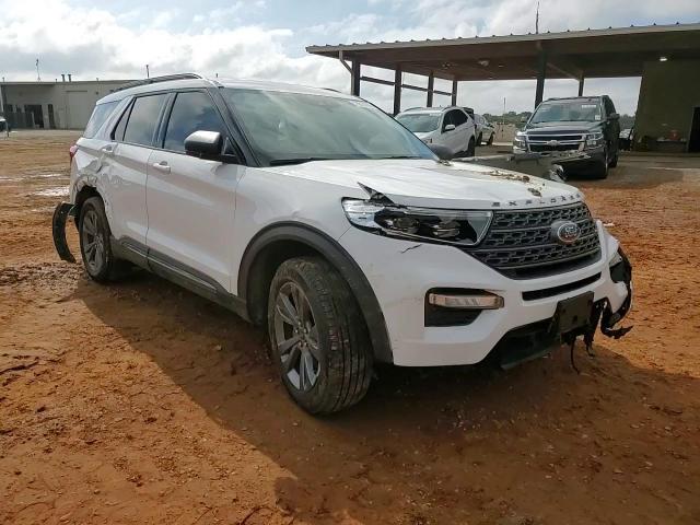 2021 Ford Explorer VIN 1FMSK8DH4MGC27671 Copart auction photo, front end / side damage thumbnail 12