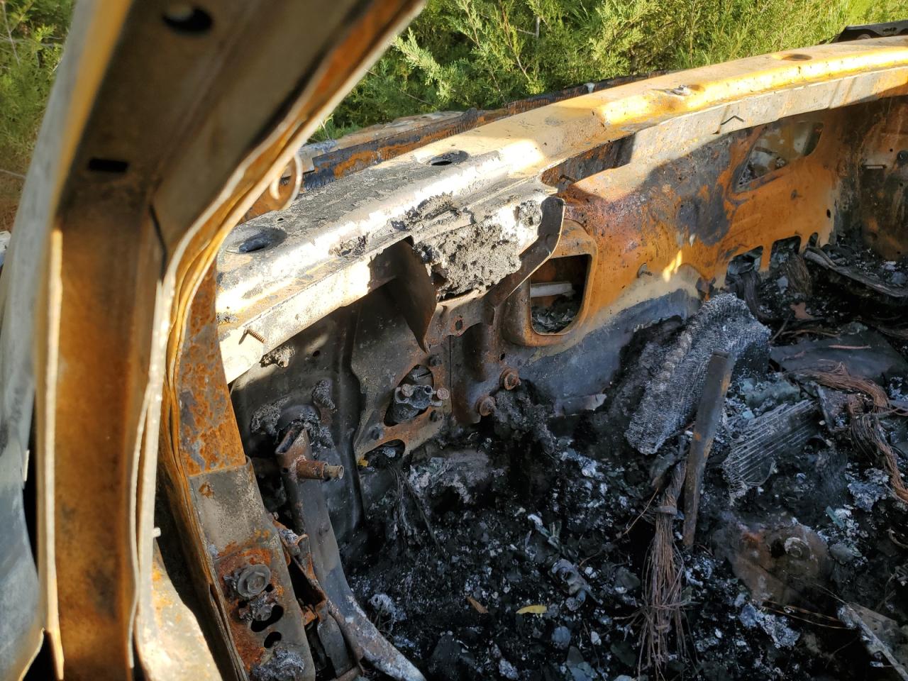 2018 Dodge Durango VIN 1C4RDHAG3JC495087 Copart auction photo, burn damage thumbnail 9