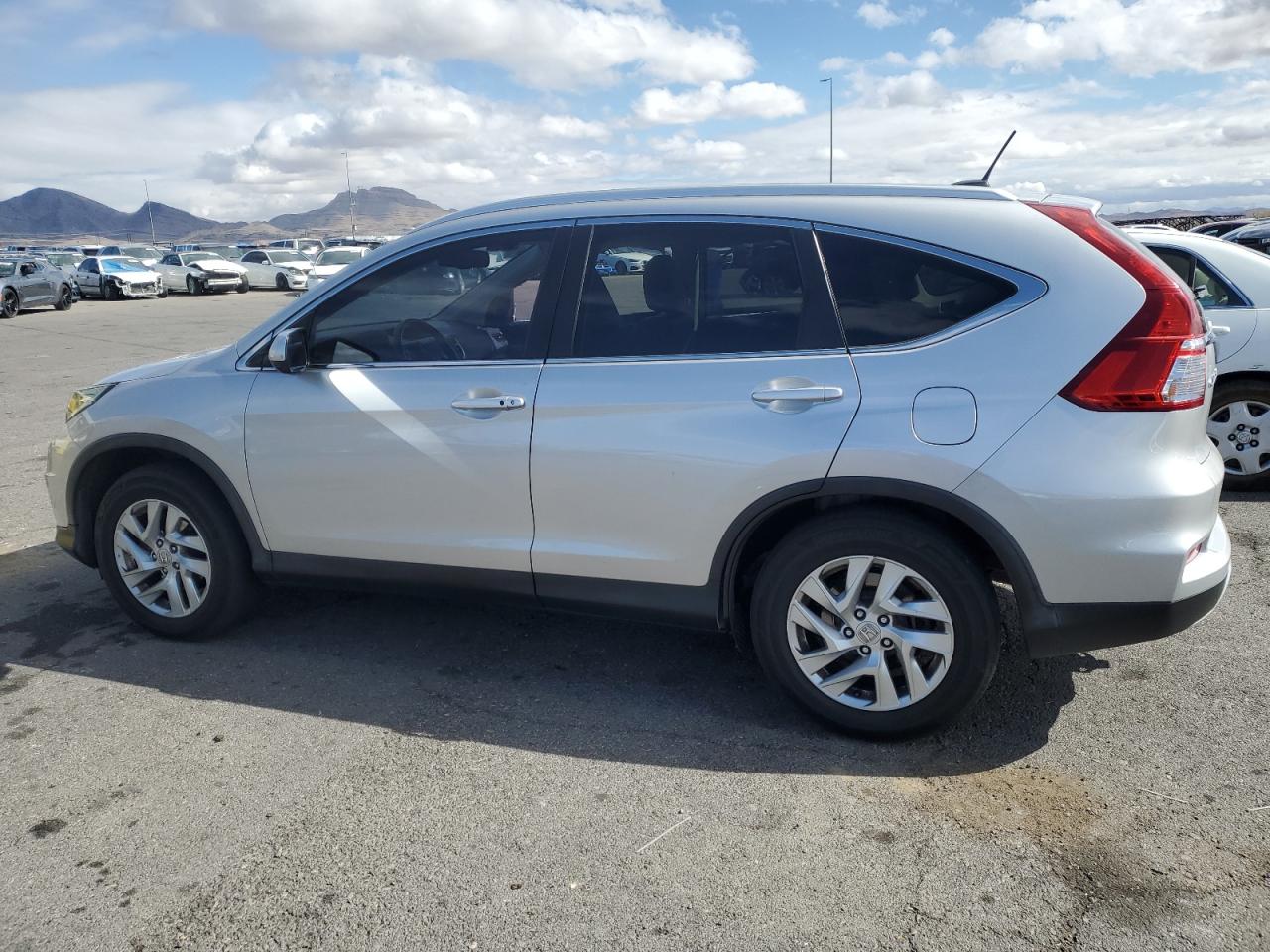 2016 Honda CR-V VIN 5J6RM4H73GL028480 Copart auction photo, side / front end damage thumbnail 2