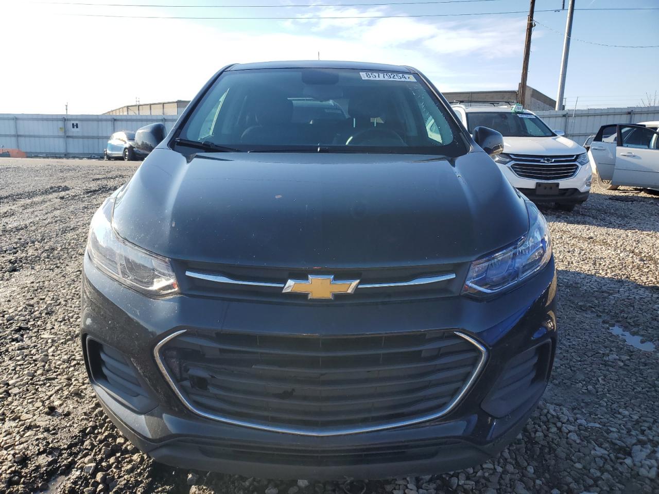 2021 Chevrolet Trax VIN KL7CJKSB5MB323889 Copart auction photo, rear end / front end damage thumbnail 5