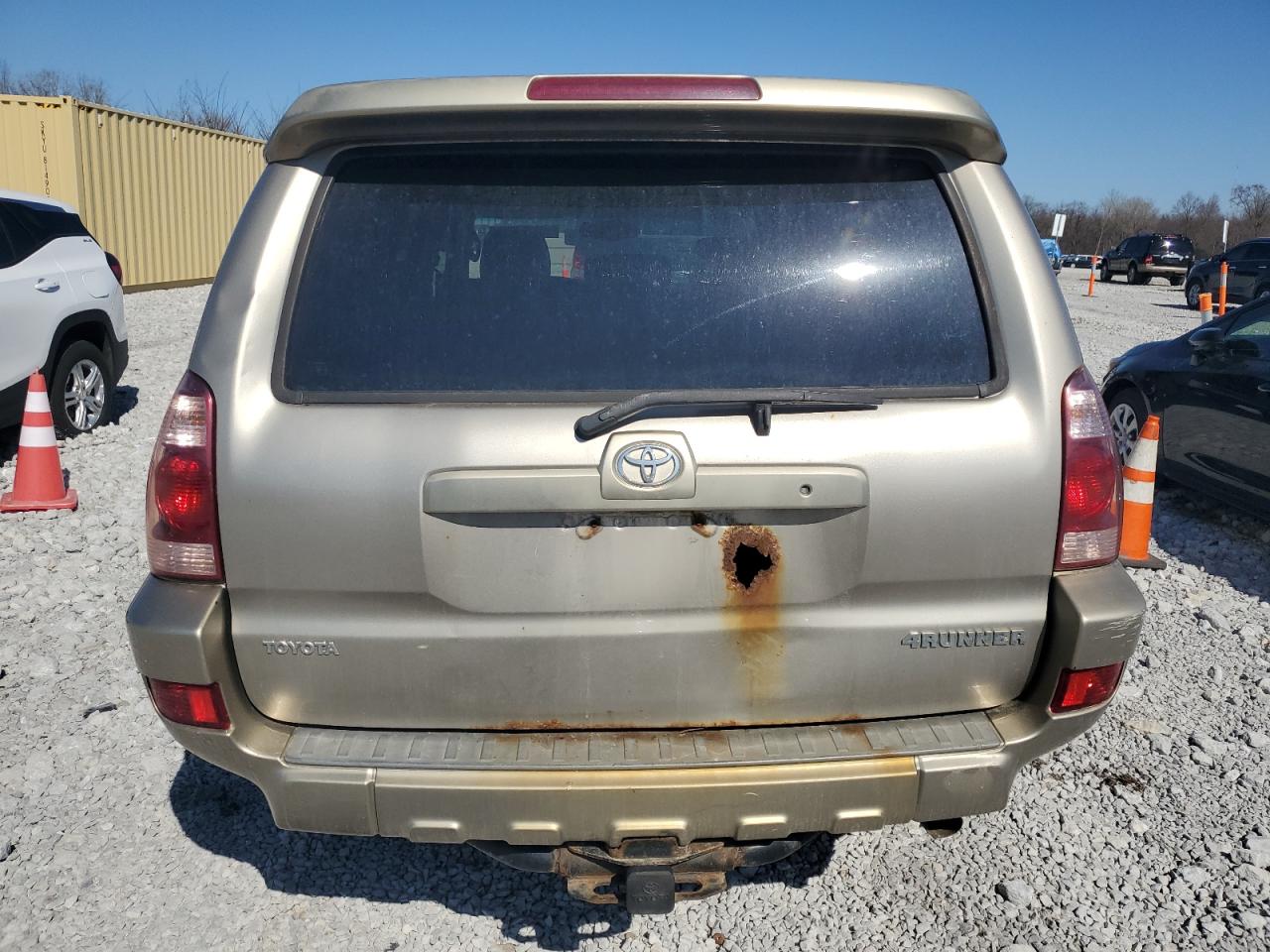 2004 Toyota 4Runner VIN JTEBT17R940036345 Copart auction photo, rear end / minor dent/scratches damage thumbnail 6
