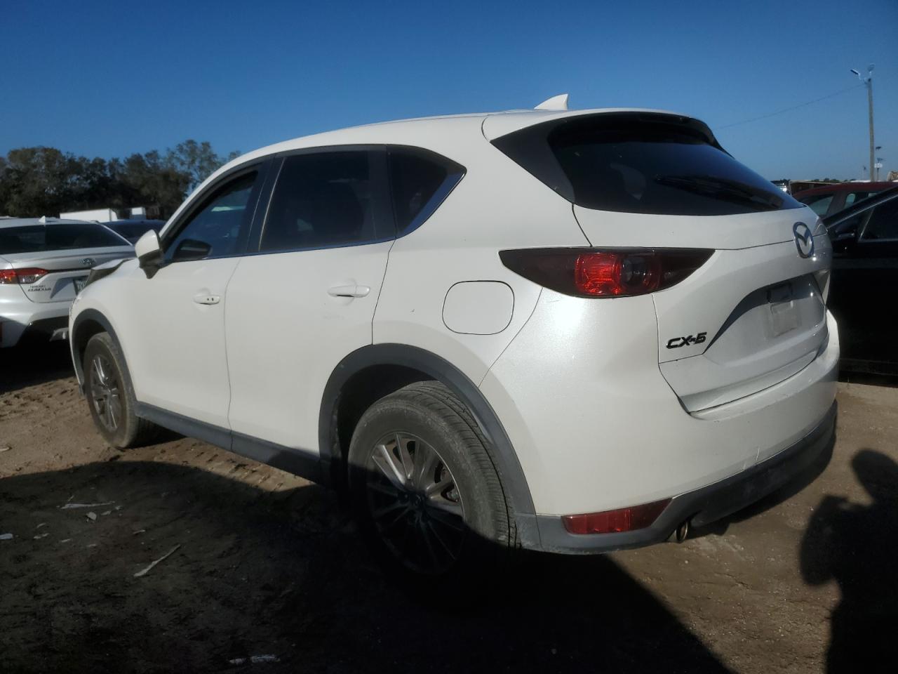 2019 Mazda CX-5 VIN JM3KFACM4K1661546 Copart auction photo, front end damage thumbnail 2