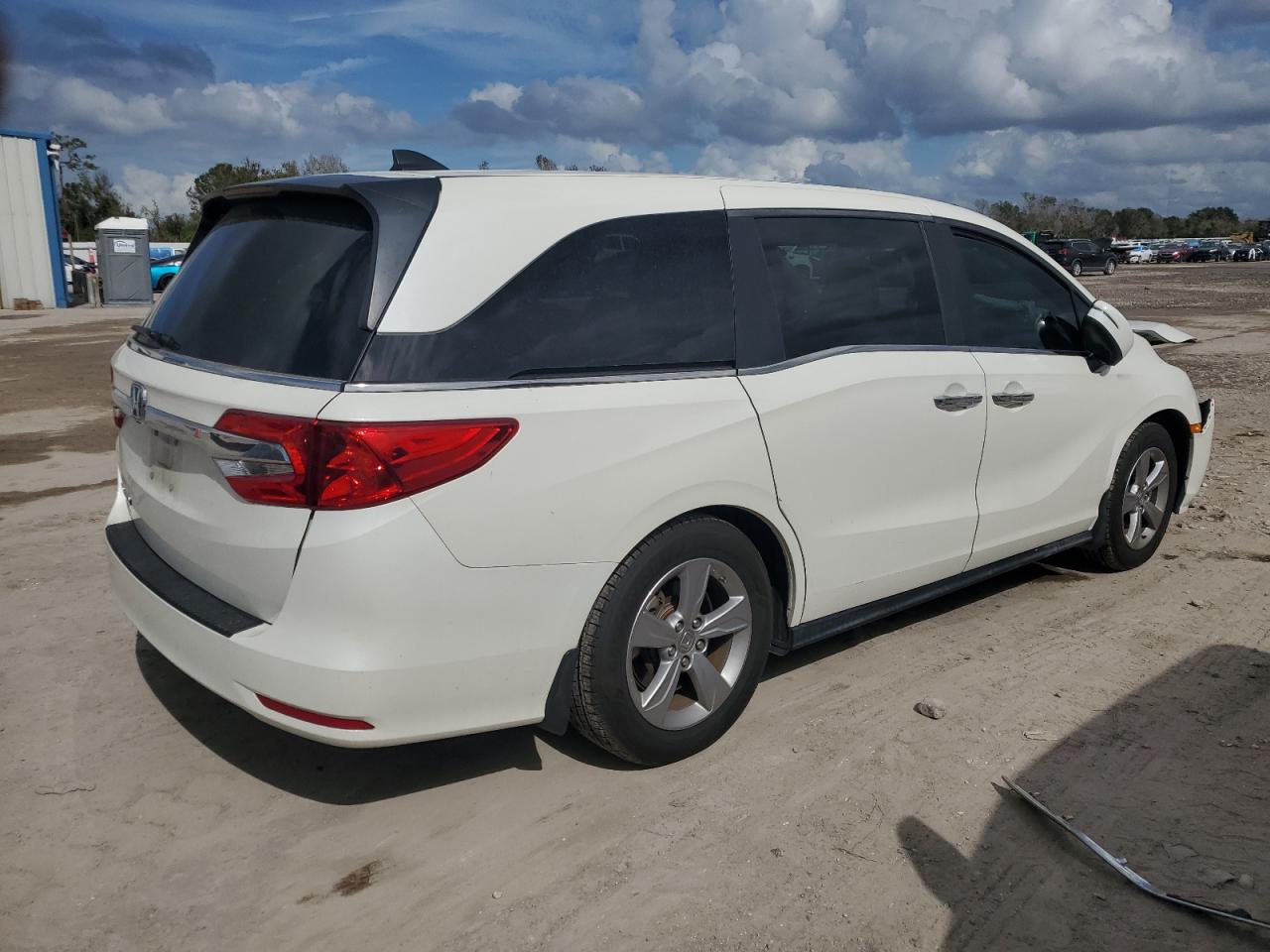 2019 Honda Odyssey VIN 5FNRL6H53KB053829 Copart auction photo, front end damage thumbnail 3
