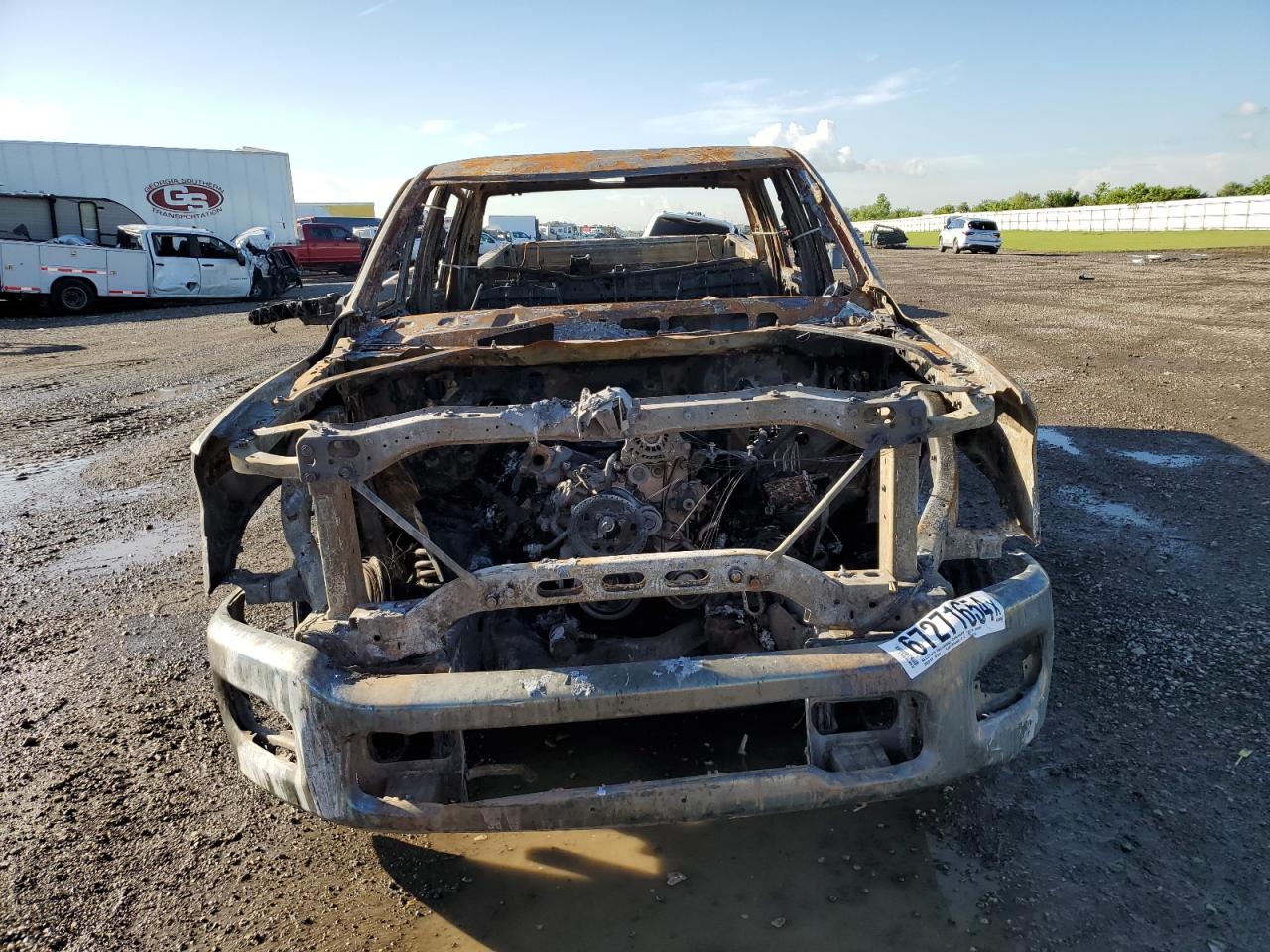 2022 RAM 2500 VIN 3C6UR5DJXNG247821 Copart auction photo, burn / burn - interior damage thumbnail 5