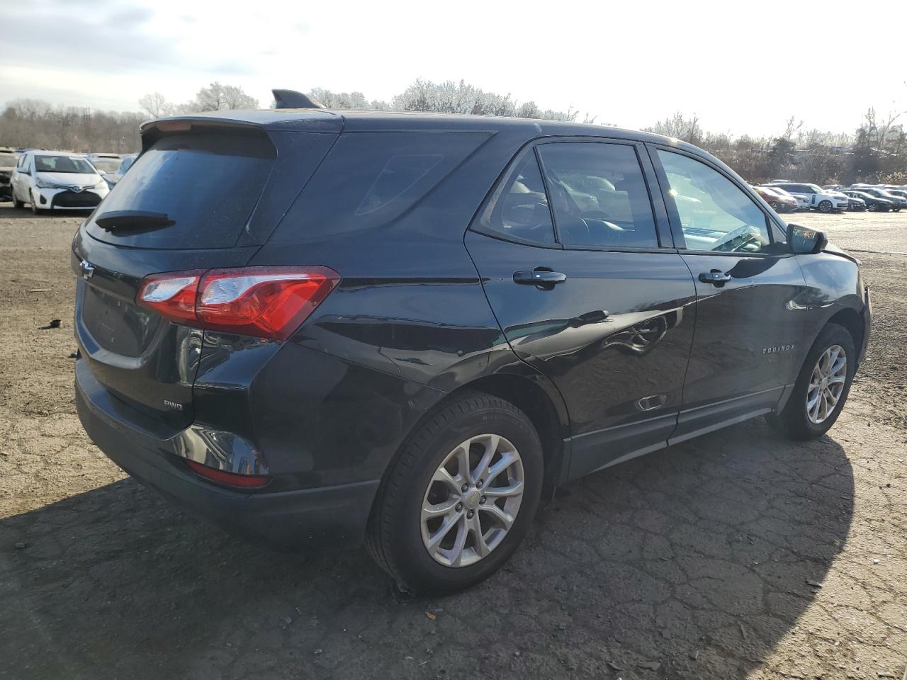 2019 Chevrolet Equinox VIN 2GNAXSEV9K6256123 Copart auction photo, front end damage thumbnail 3